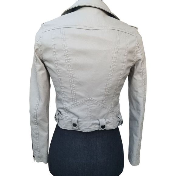 Blank Nyc GIRL’S Gray Full Zip Belted Faux Leather Moto Jacket Size Large - Picture 2 of 16